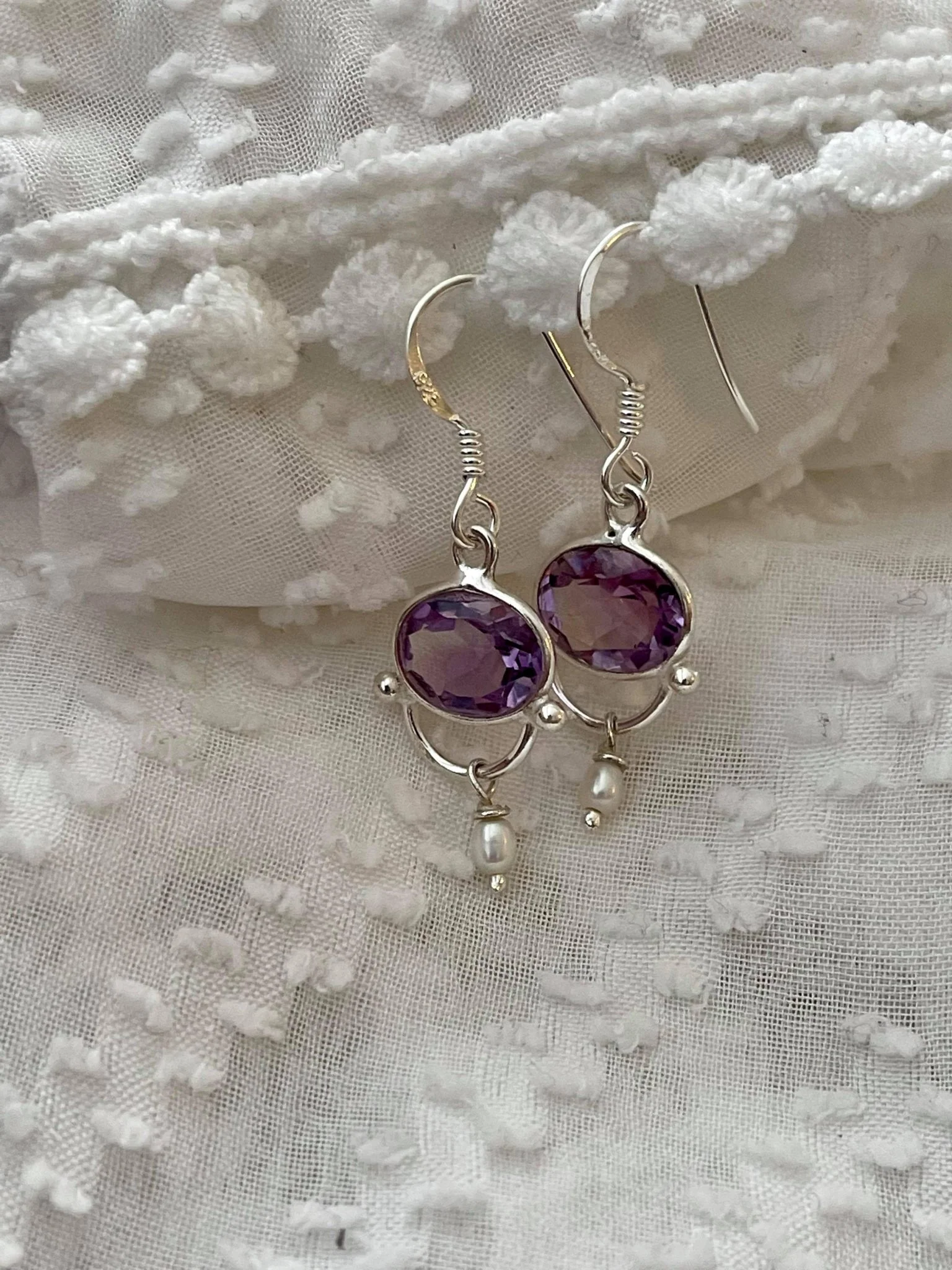 Amethyst and Pearl Elegant Earrings - Image 7