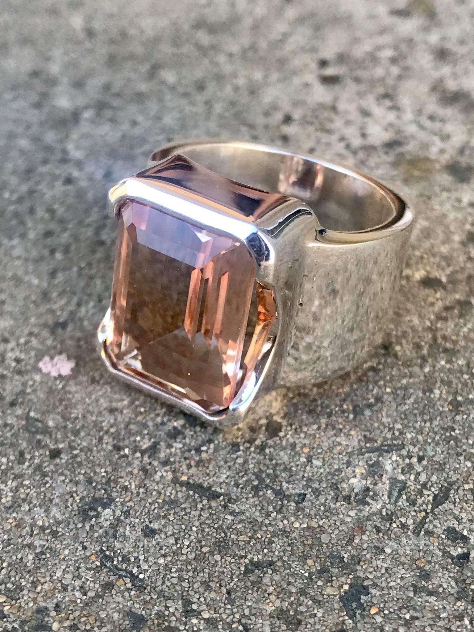 Bold Morganite Quartz Ring - Image 8