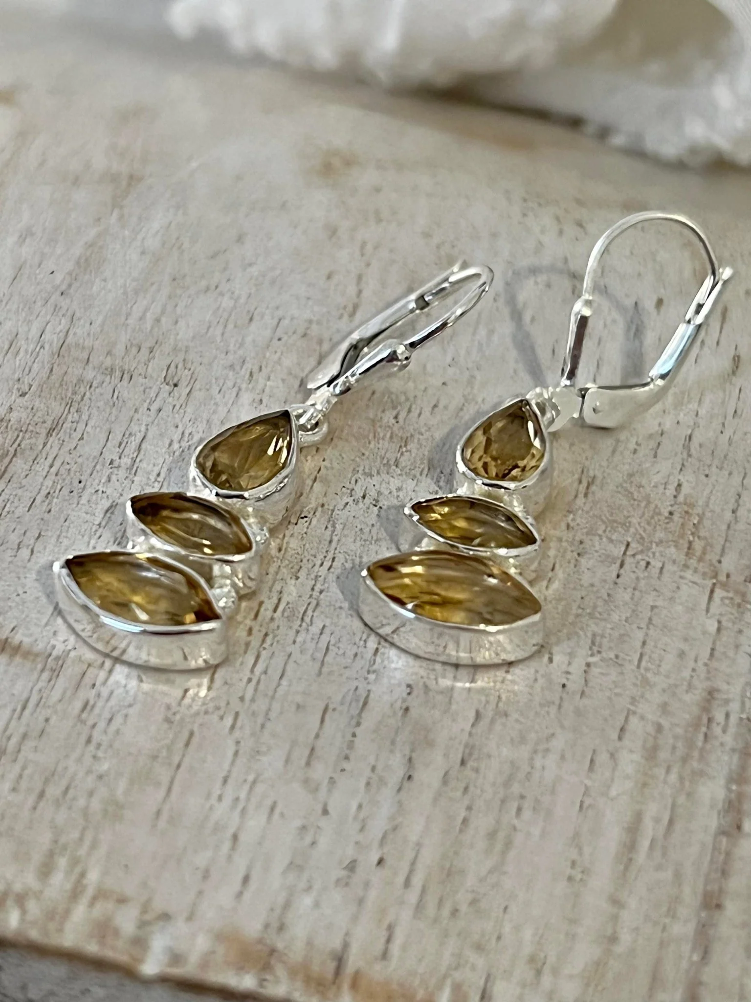 Cascata Citrine Earrings - Image 6