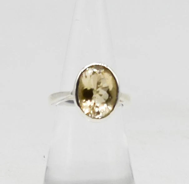 Citrine Ring - Ovale Collection - Image 10