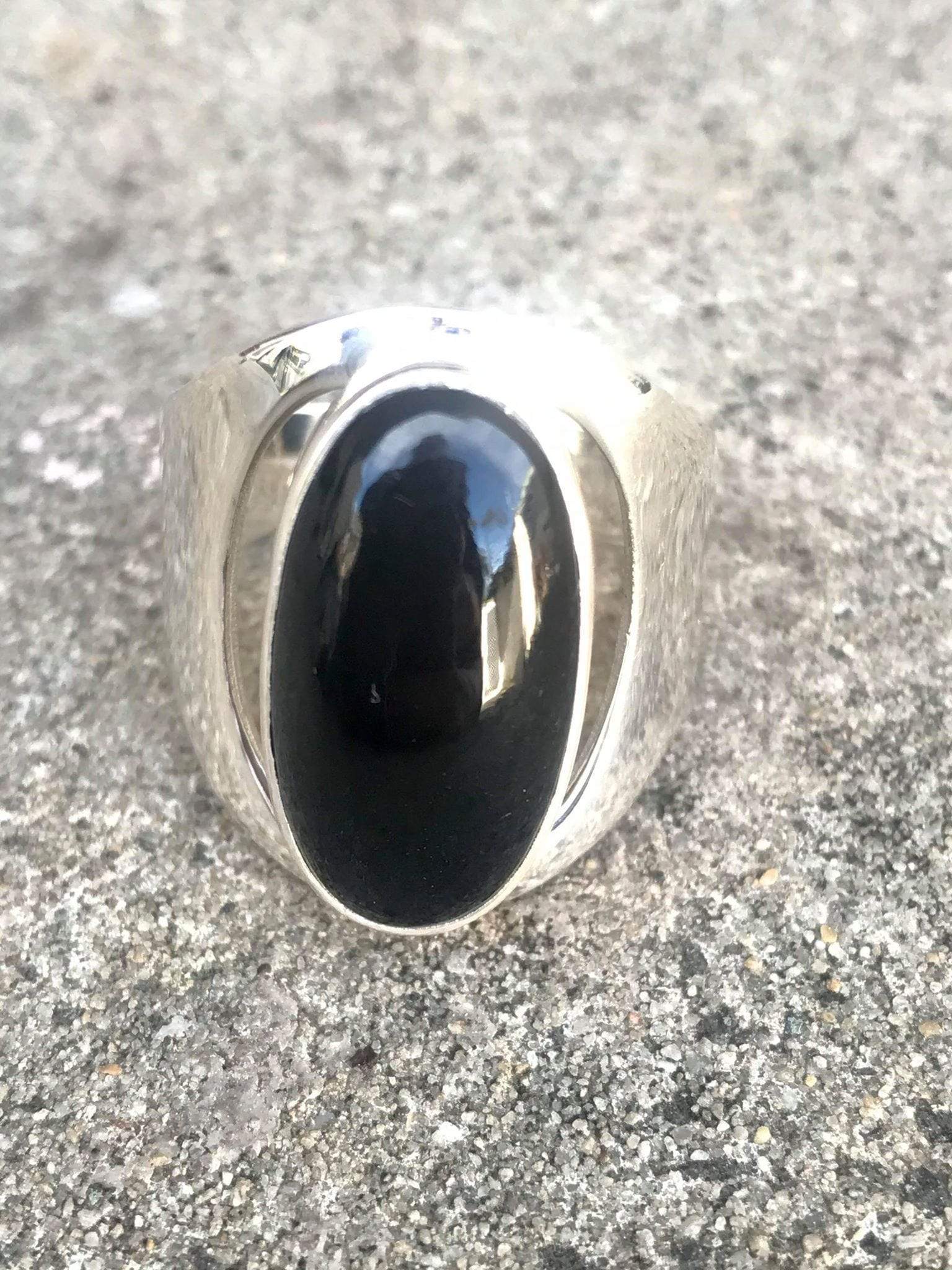 Earth Stone Onyx Ring - Image 6