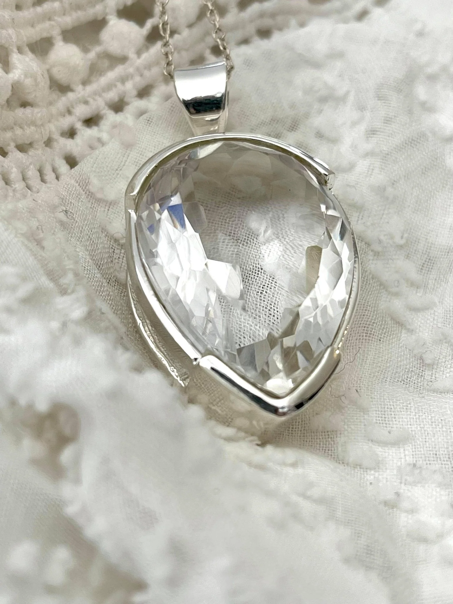 Extraordinaire White Topaz Pendant - Image 11