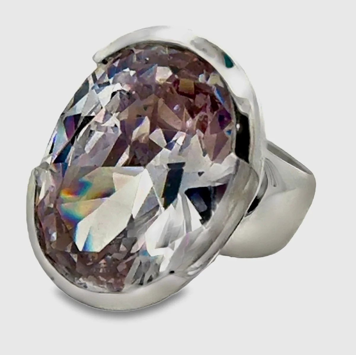 Extraordinaire White Topaz Ring - Image 8