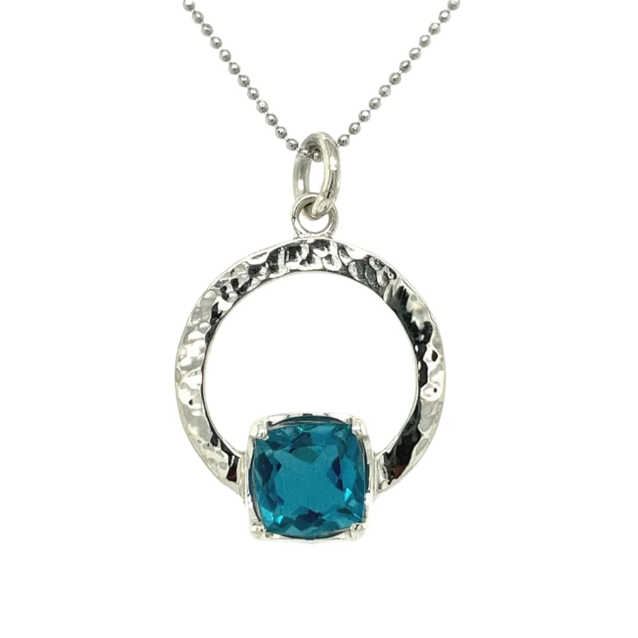 London Blue Topaz Trilogy Pendant - Image 4
