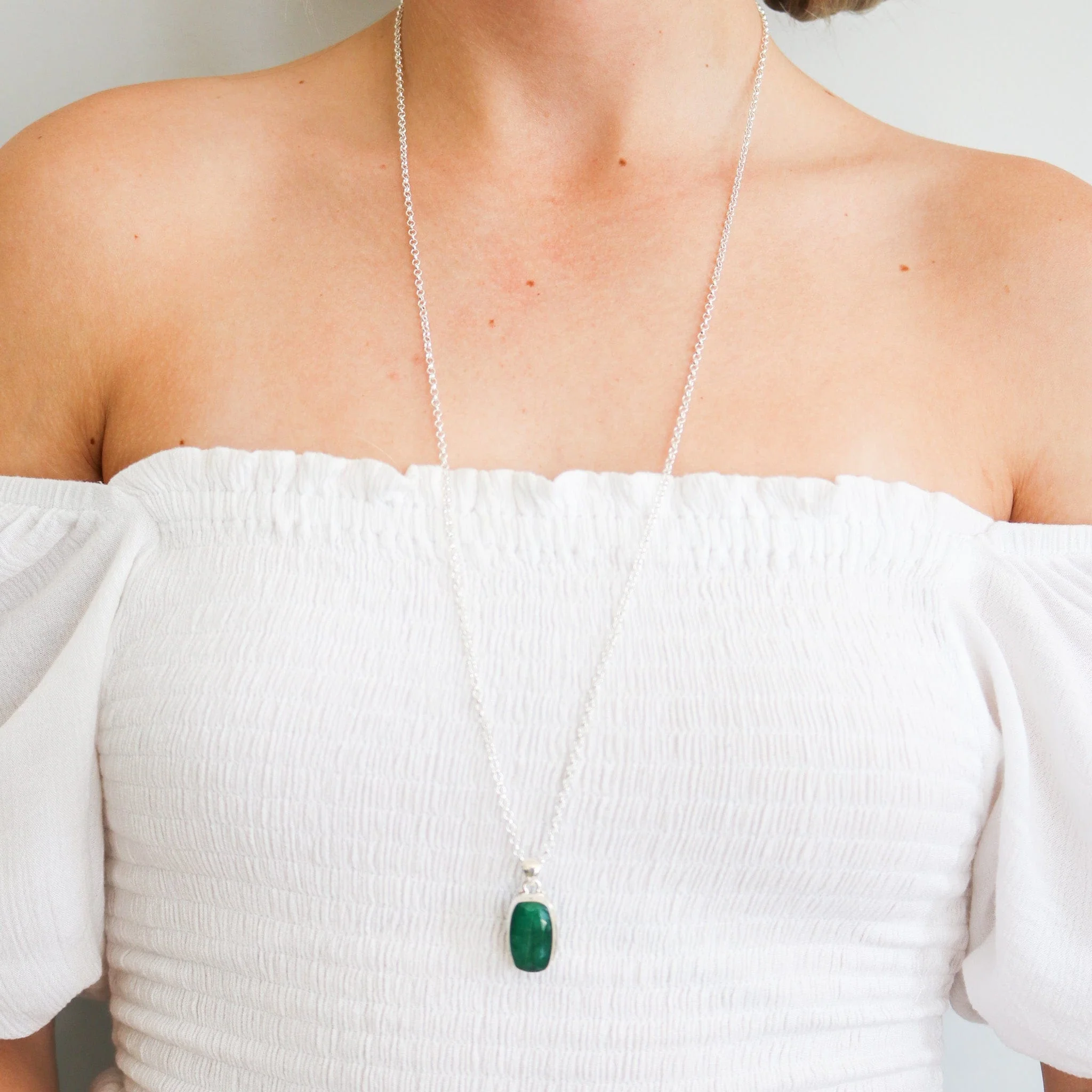 Natural Emerald Pendant - Image 6