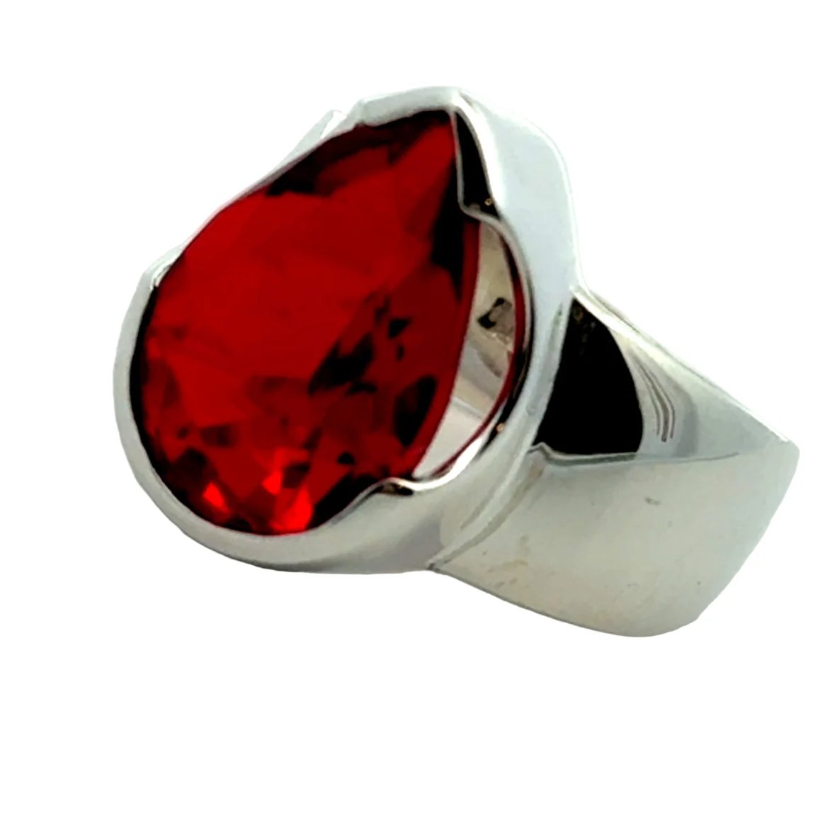 Ruby Mahtava Ring - Image 3