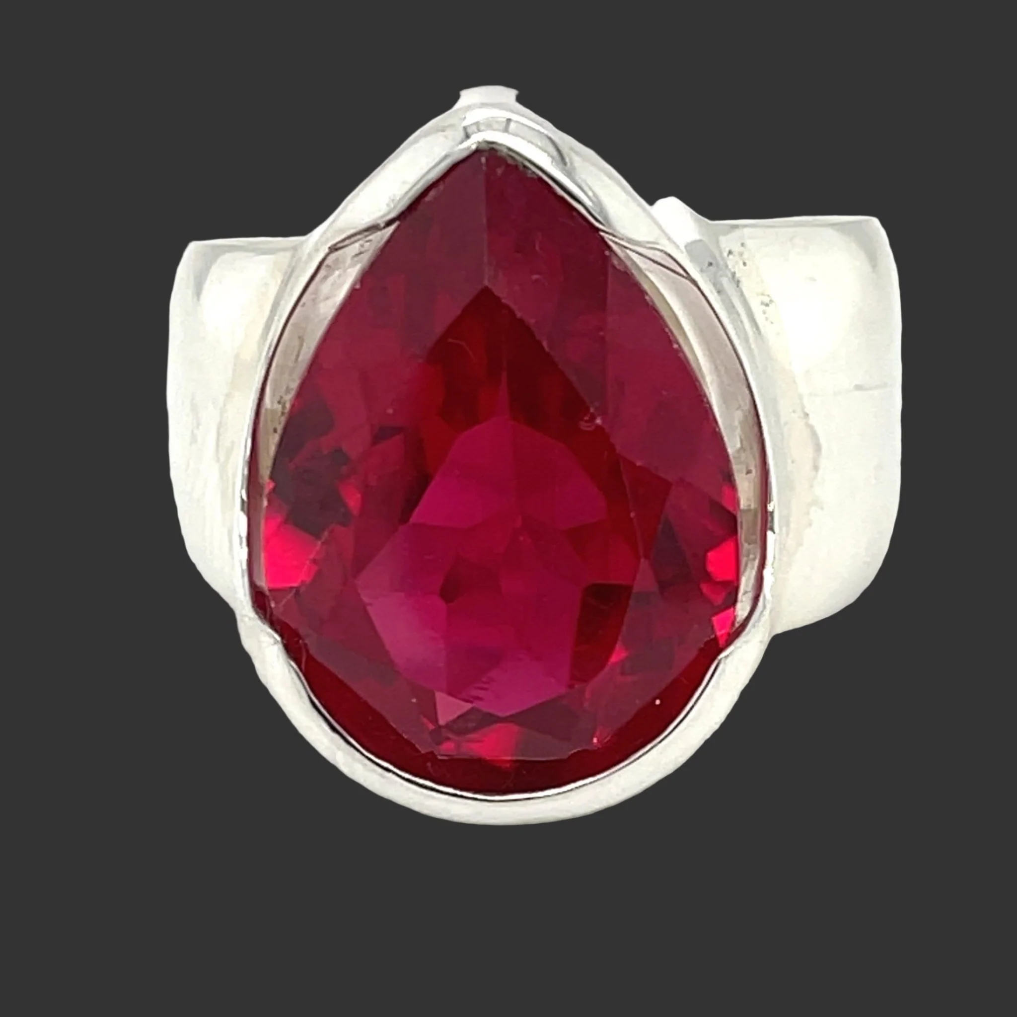 Ruby Mahtava Ring - Image 7