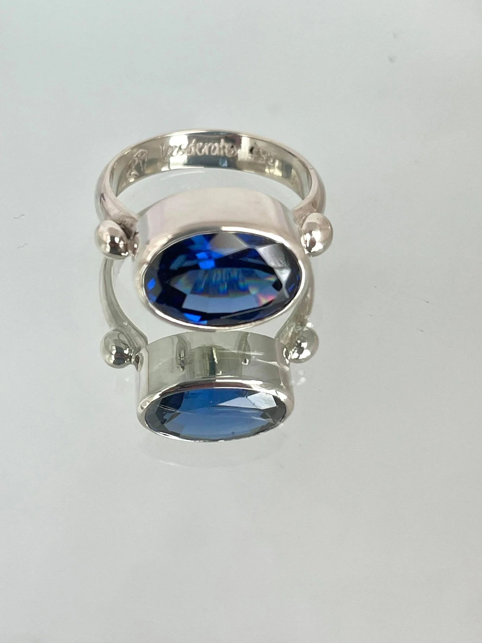 Sparkly Sapphire Quartz Eclipse Ring - Image 8