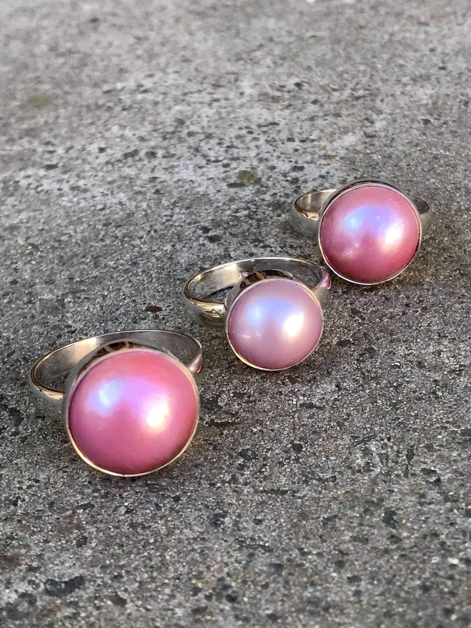 Under The Sun Pink Pearl Ring - Image 4