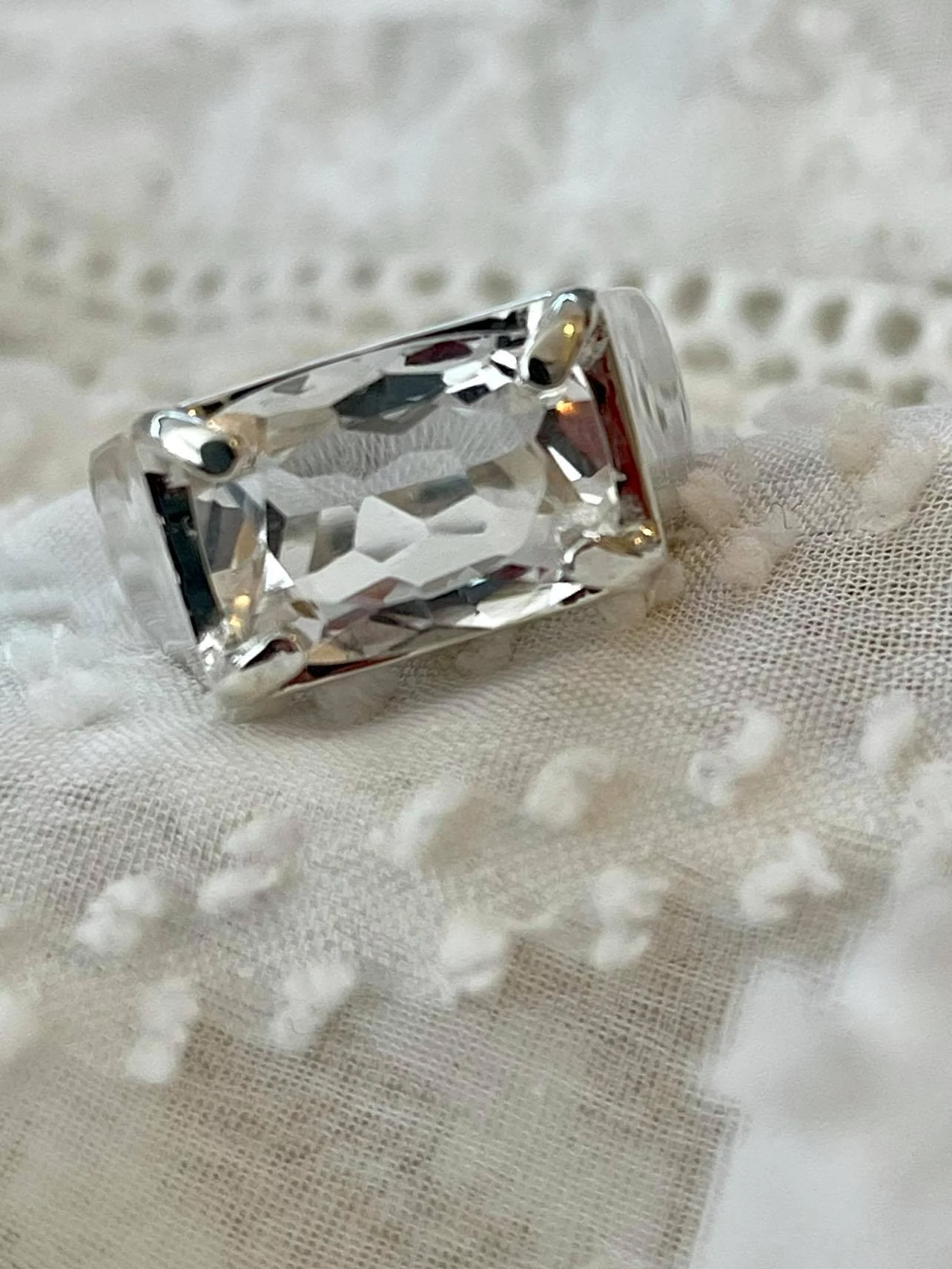 White Topaz Utopia Ring - Image 5